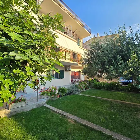 Apartman Jadranka *